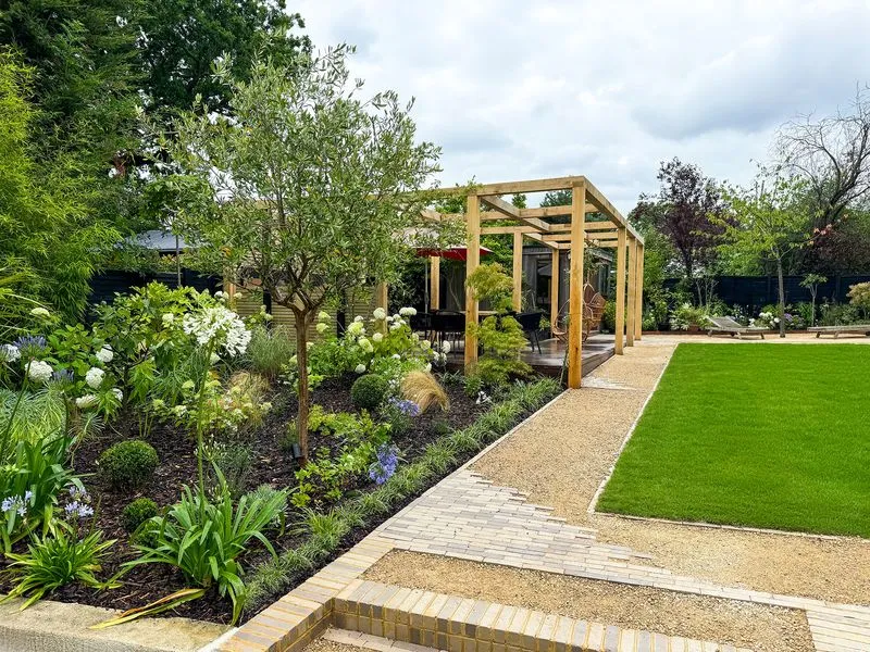 Contemporary English Garden, view 4