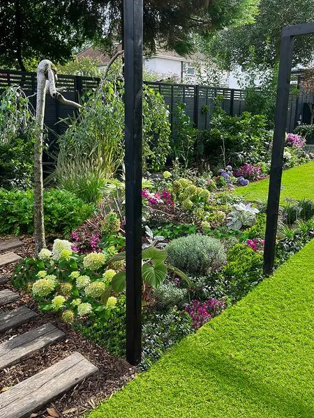 Modern Cottage Garden, view 8