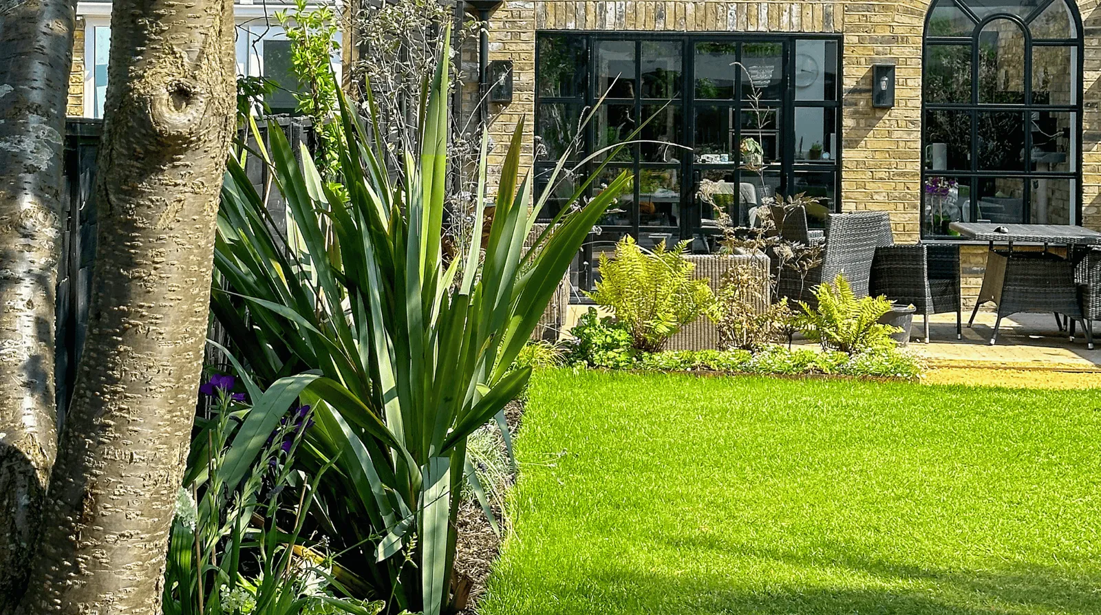 Family Garden, view 6
