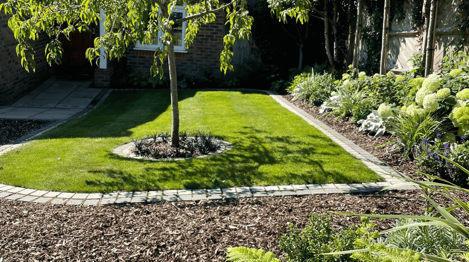 Formal Front Garden, Bromley, London
