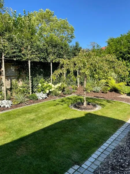 Formal Front Garden, view 7