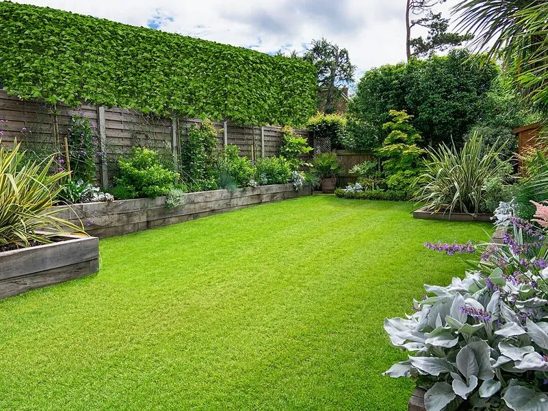 Family Garden, view 4
