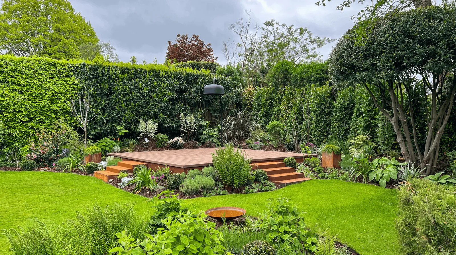 Outside Entertaining Garden, Sevenoaks, Kent