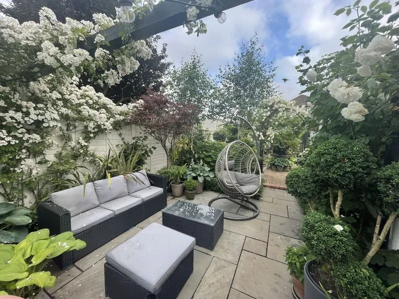 White Garden, view 5