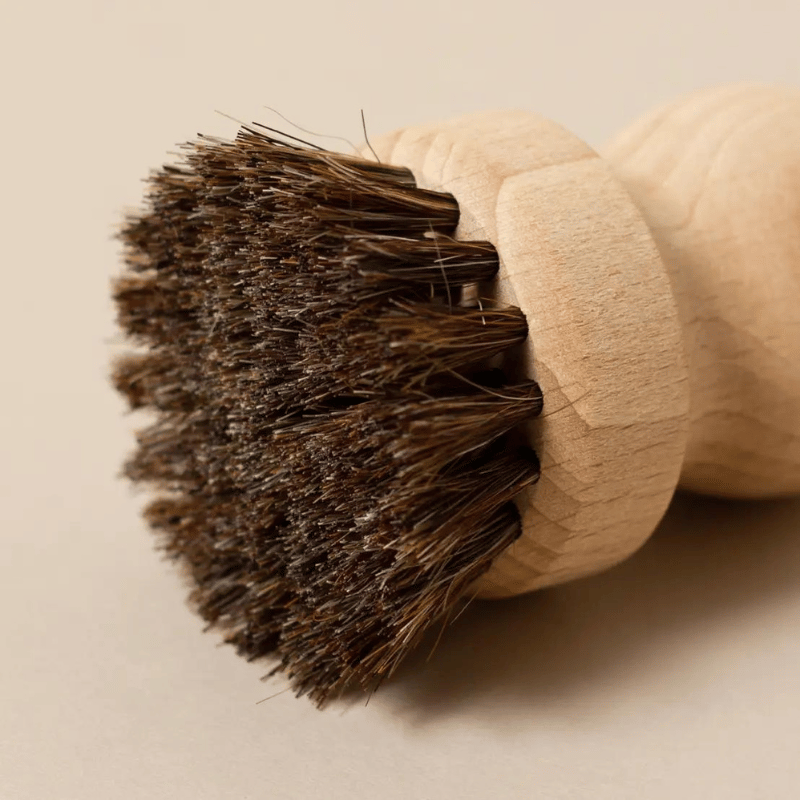 Natural Pot Brush