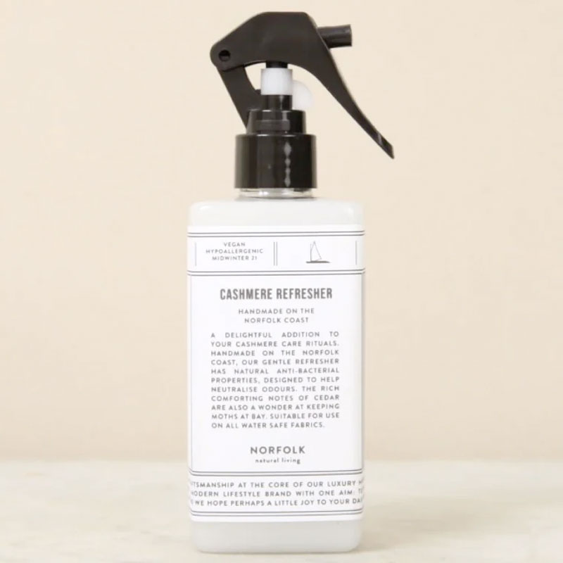Cashmere Refresher Spray – Midwinter